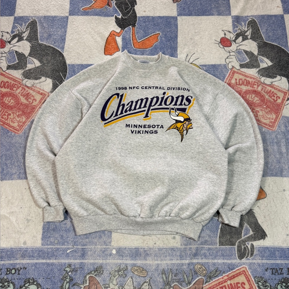Vintage Minnesota Vikings crewneck sweatshirt